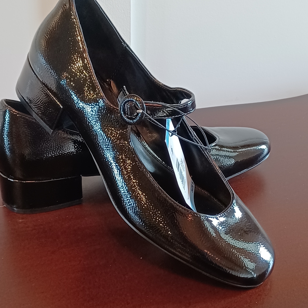 Steve Madden Sessily Mary Jane Patent Pump Black Size 9 Women's Shoes